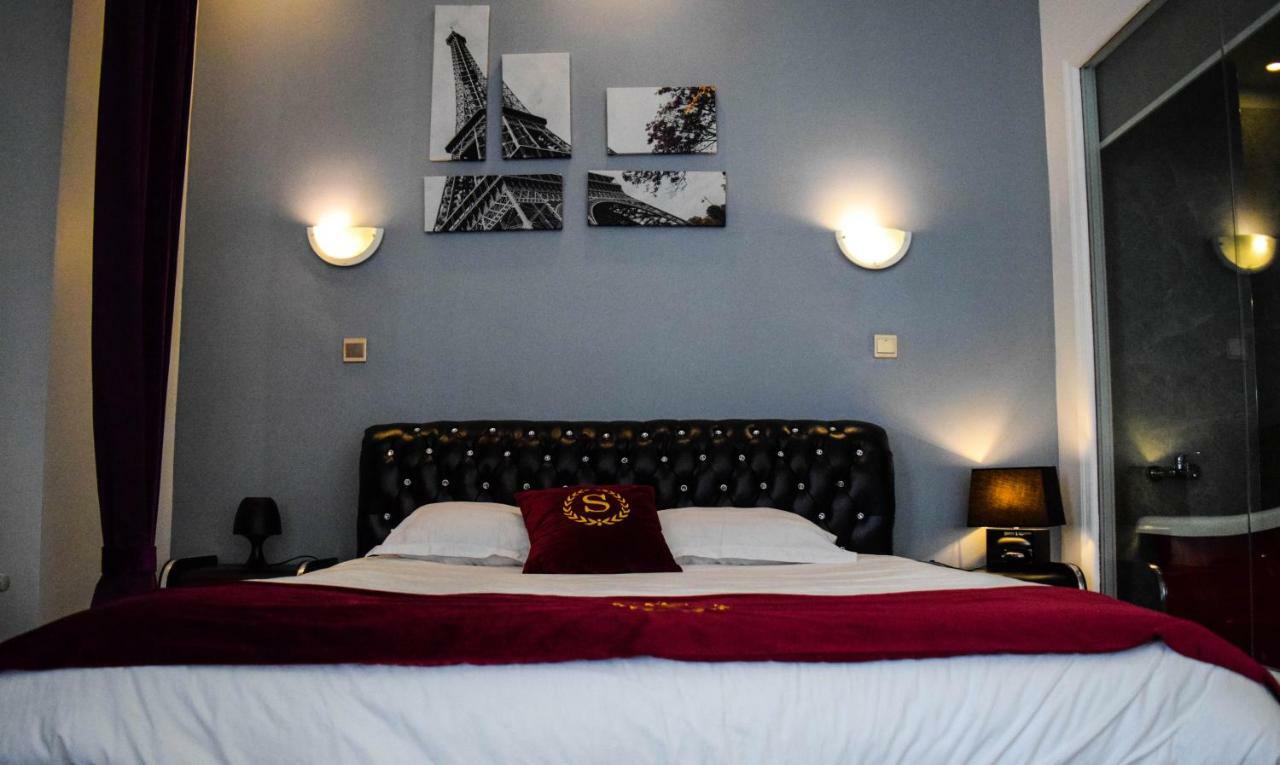 Chateau Nevers Bed & Breakfast Varennes-Vauzelles Bagian luar foto